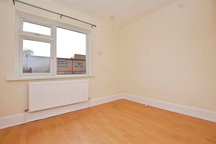 2 Bedroom Flat To Rent In Mary Street, Scunthorpe, DN15