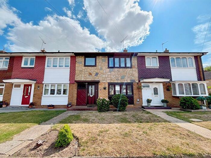 3 Bedroom Terraced House To Rent In Malting Lane, Orsett Village, RM16