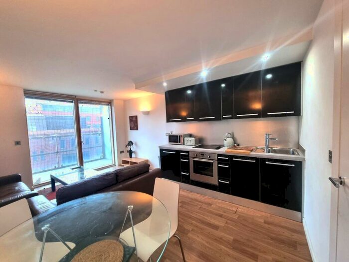 2 Bedroom Flat To Rent In Wellington Quarter West Point, Wellington Street, Leeds, LS1