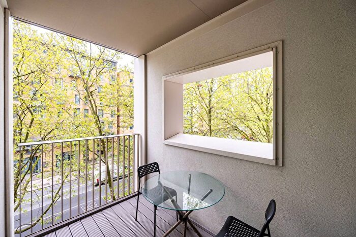 1 Bedroom Flat To Rent In Walworth Road, Southwark, SE17