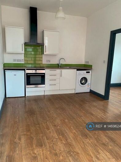 1 Bedroom Flat To Rent In Church Road, Redfield, Bristol, BS5