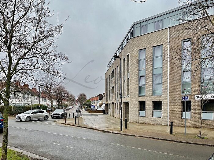 1 Bedroom Flat To Rent In Eastcote Avenue, Sudbury Hill, UB6