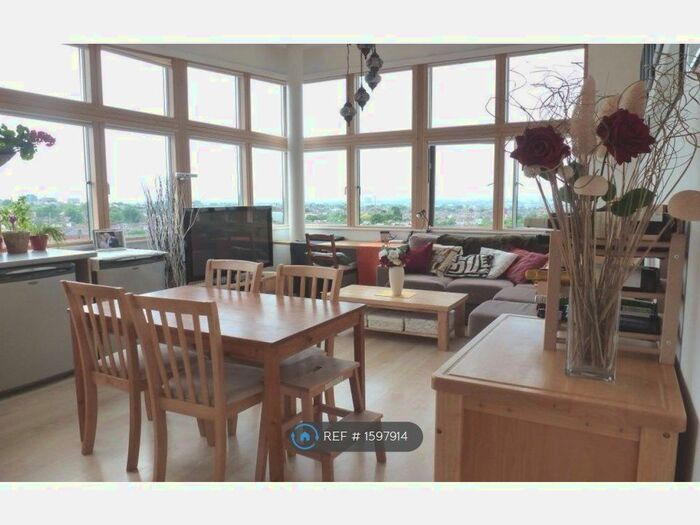 1 Bedroom Flat To Rent In Erin Court, London, NW2