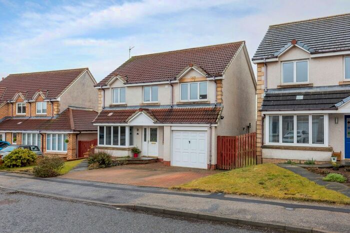 4 Bedroom Detached House For Sale In Charleston View, Cove, Aberdeen, AB12