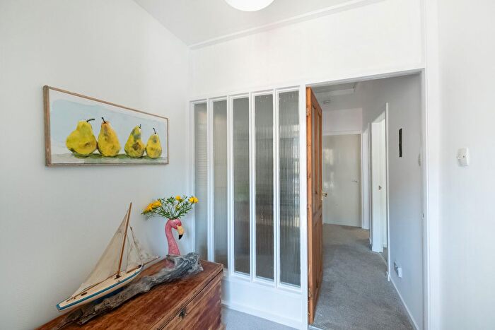 2 Bedroom Flat For Sale In Teith Road, Doune, FK16
