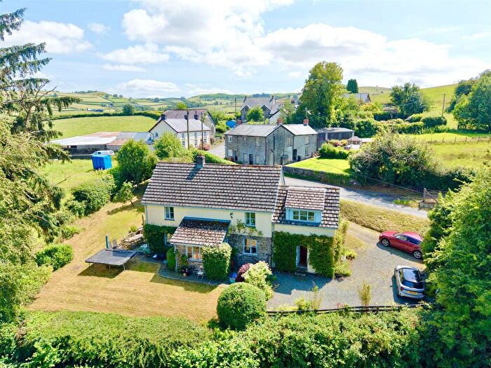 4 Bedroom Detached House For Sale In Gwenddwr, Builth Wells, LD2