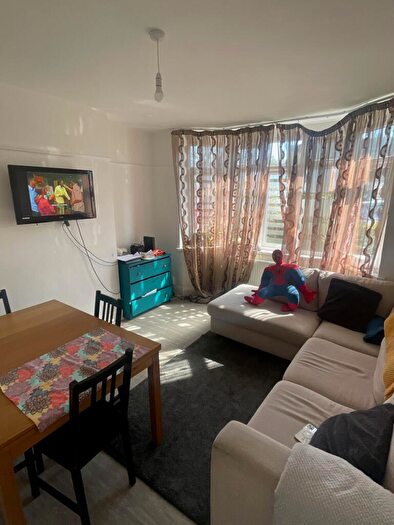 4 Bedroom House To Rent In Southmead Road, Bristol, BS10