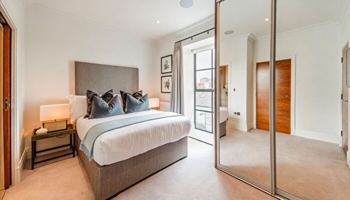 2 Bedroom Flat To Rent In Palace Wharf Rainville Road, London, W6