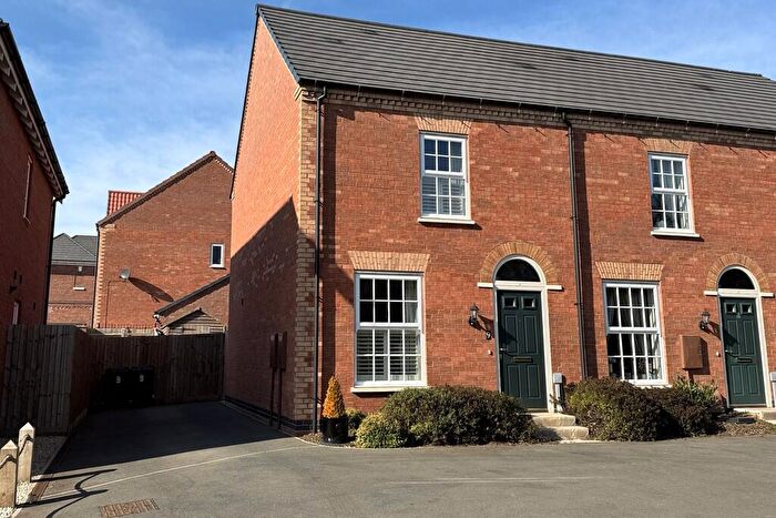 2 Bedroom End Of Terrace House For Sale In Woolsthorpe Close, Melton Mowbray, LE13