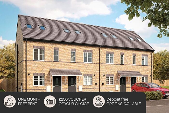 3 Bedroom Semi-detached House To Rent In Bennerley View, Nottingham, NG16