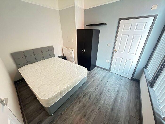 1 Bedroom Flat To Rent In Sheil Road, Liverpool, L6