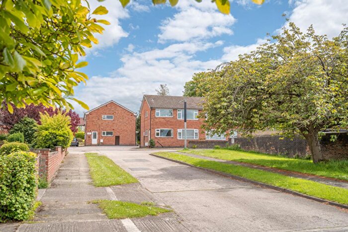 1 Bedroom Flat For Sale In Tadcaster Road, Dringhouses, York, YO24