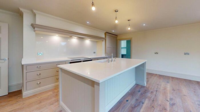 4 Bedroom Apartment For Sale In London Road, Cheltenham, GL52