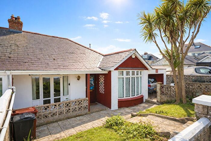 3 Bedroom Semi Detached Bungalow For Sale In Trenance Avenue, Newquay, TR7