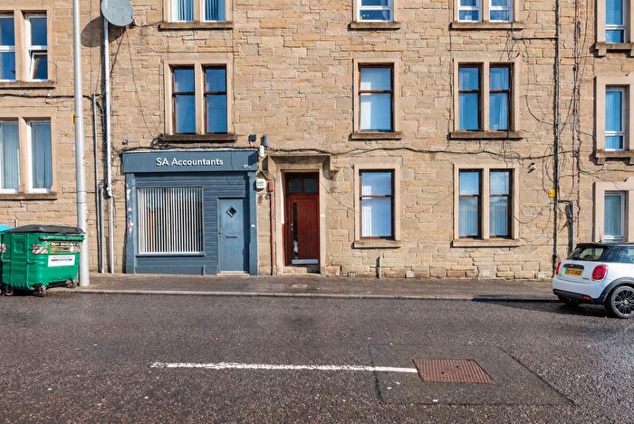 2 Bedroom Flat For Sale In Strathmartine Road, Dundee, DD3