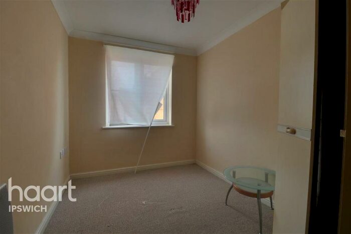 2 Bedroom Flat To Rent In Celestion Drive, Ipswich, IP3