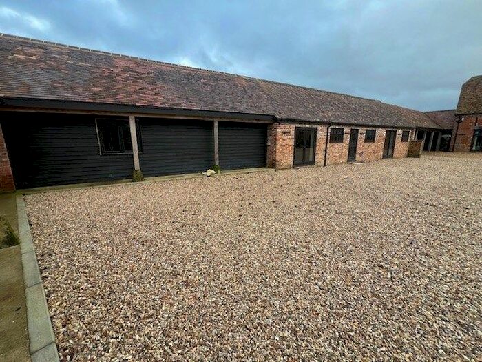 2 Bedroom Barn Conversion To Rent In Knowlton Bank, Knowlton, Wimborne, BH21