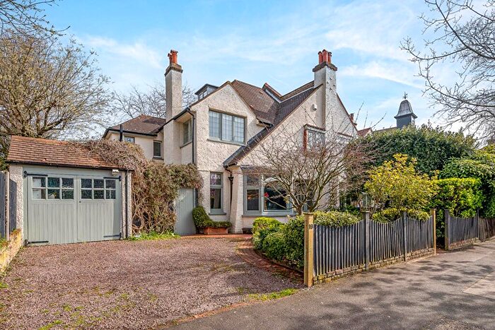 5 Bedroom Semi-Detached House For Sale In Dulwich Village, SE21