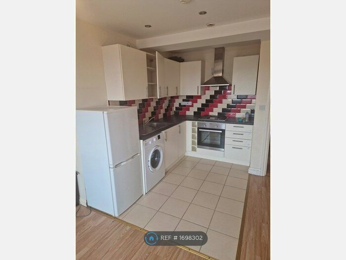1 Bedroom Flat To Rent In Barking, London, IG11
