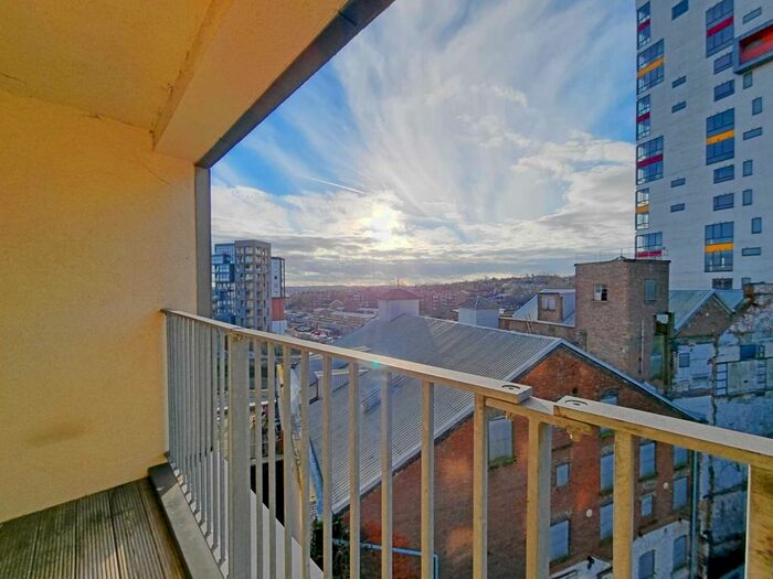 1 Bedroom Flat To Rent In College Street, Ipswich, IP4