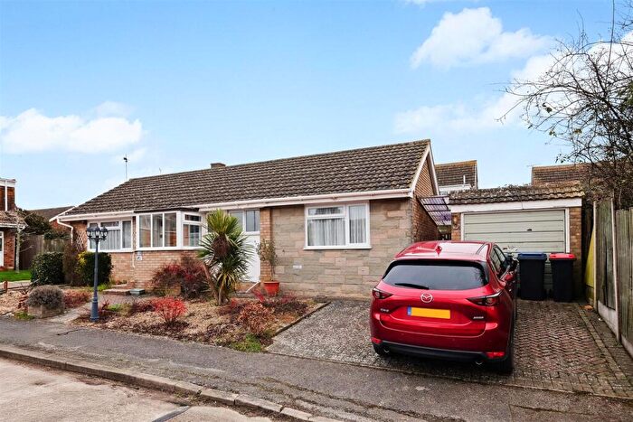 2 Bedroom Detached Bungalow For Sale In Caroline Close, Whitstable, CT5