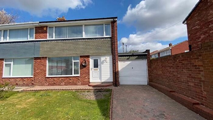 3 Bedroom Semi-Detached House To Rent In Chadderton Drive, Newcastle Upon Tyne, NE5