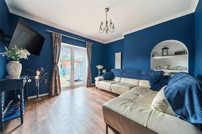 3 Bedroom Terraced House For Sale In Rangefield Road, Bromley, BR1