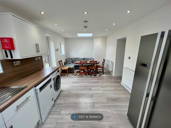 4 Bedroom Terraced House To Rent In Eltham Green Road Kidbrook Village, London, SE9