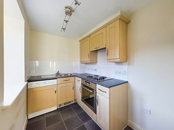 1 Bedroom Flat To Rent In Heath Court, New Eltham, London, SE9