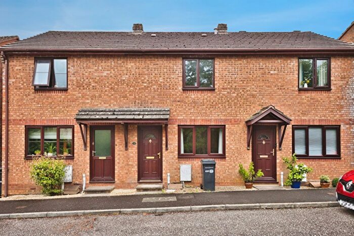 2 Bedroom Terraced House For Sale In Weavers Close, Crewkerne, TA18