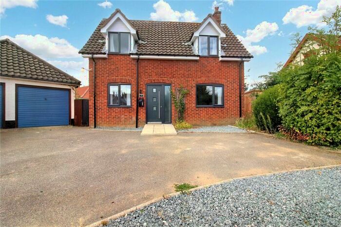3 Bedroom Detached House To Rent In Back Lane, Wymondham, Norfolk, NR18
