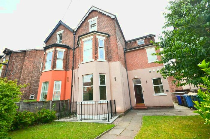 2 Bedroom Apartment To Rent In Atwood Road, Didsbury, Manchester, M20