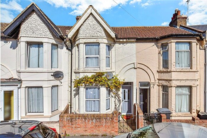 2 Bedroom Terraced House For Sale In Balfour Road, Dover, Kent, CT16