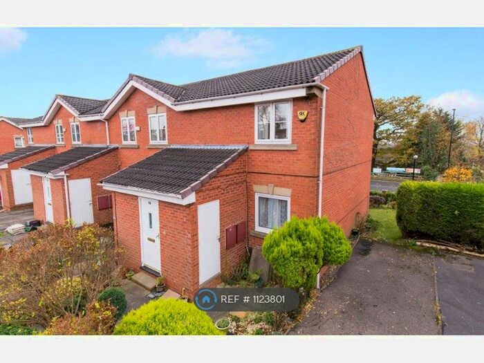 2 Bedroom Flat To Rent In Colton, Leeds, LS15