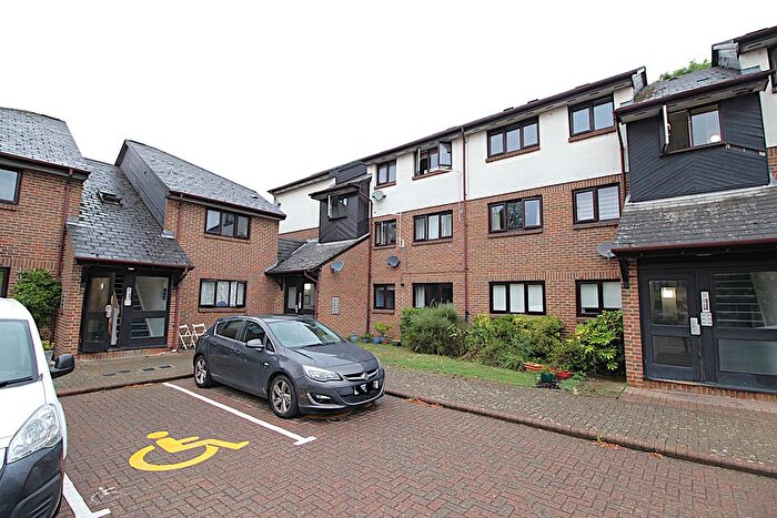 2 Bedroom Flat To Rent In Aylets Field, Harlow, CM18