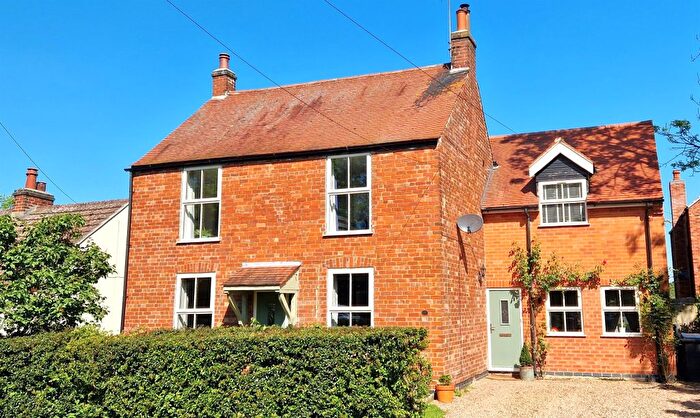 5 Bedroom Detached House For Sale In School Lane, North Scarle, Lincoln, LN6