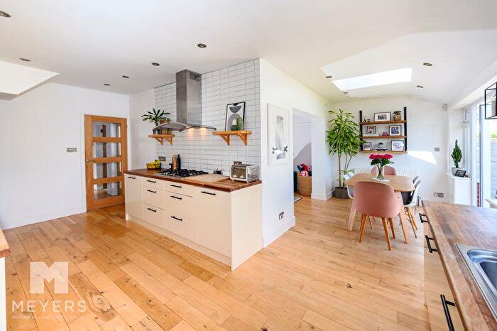 4 Bedroom Detached House For Sale In Townsville Road, Bournemouth, BH9