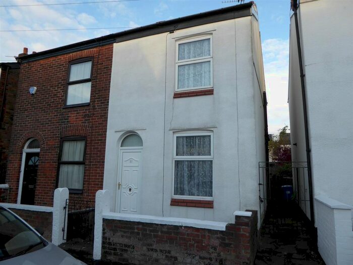 2 Bedroom Semi-Detached House To Rent In Grove Street, Hazel Grove, Stockport SK7