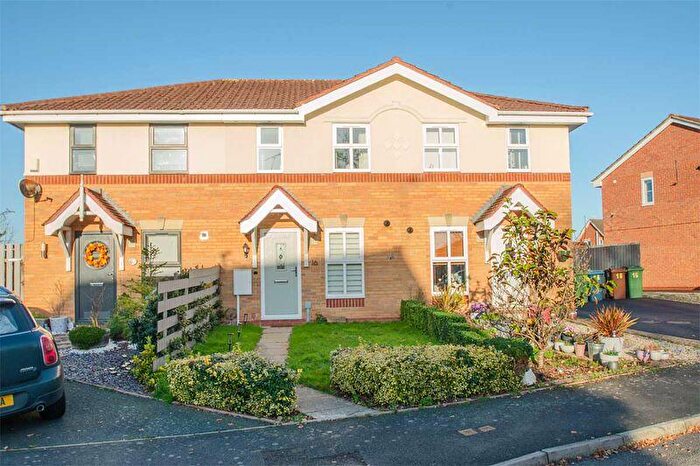 2 Bedroom Terraced House To Rent In Helston Close, Stafford, ST17