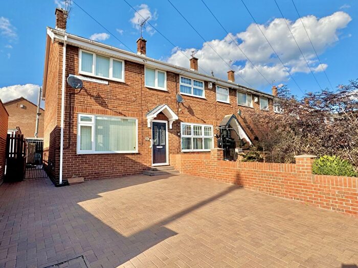 3 Bedroom End Terrace House For Sale In Warnebrooke Avenue, Murton, Seaham, County Durham, SR7