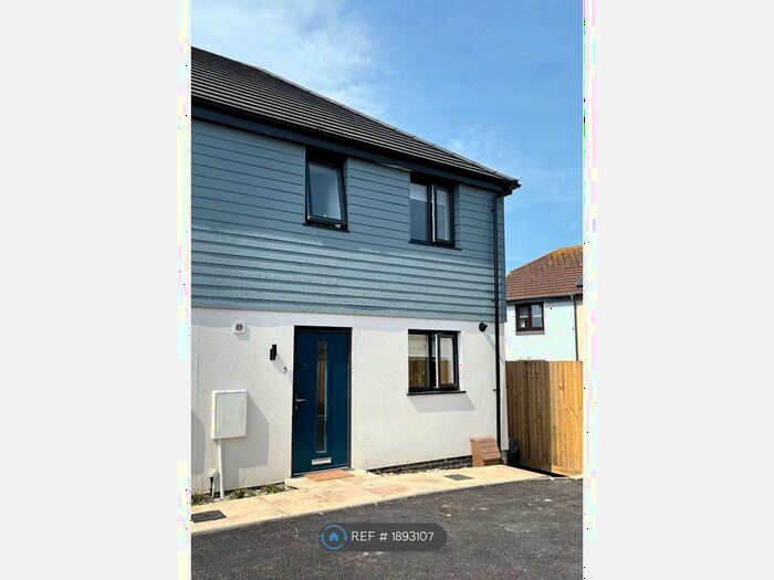 3 Bedroom Semi-Detached House To Rent In Summercross Gardens, Dartmouth, TQ6