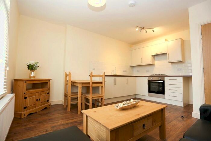 1 Bedroom Flat To Rent In Wellington Road South, Stockport, SK2