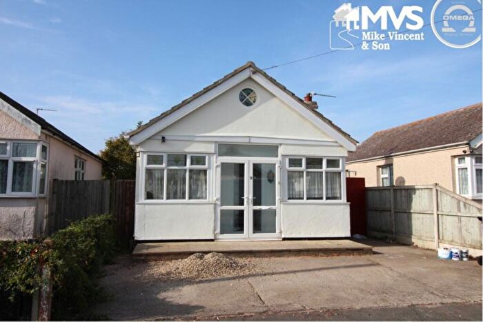 3 Bedroom Bungalow To Rent In Rosemary Way, Jaywick, Clacton-on-Sea, CO15