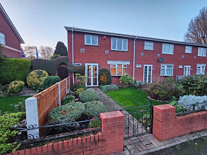 3 Bedroom Property To Rent In Halesowen Street, Rowley Regis, B65