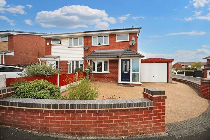 3 Bedroom Semi-Detached House For Sale In Grange Avenue, Orrell, WN5