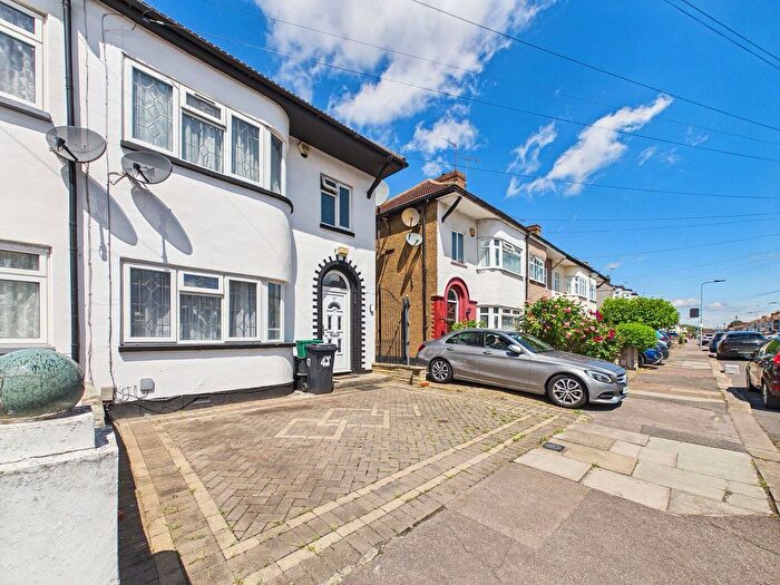 3 Bedroom Semi Detached House To Rent In Brian Road, Chadwell Heath, RM6