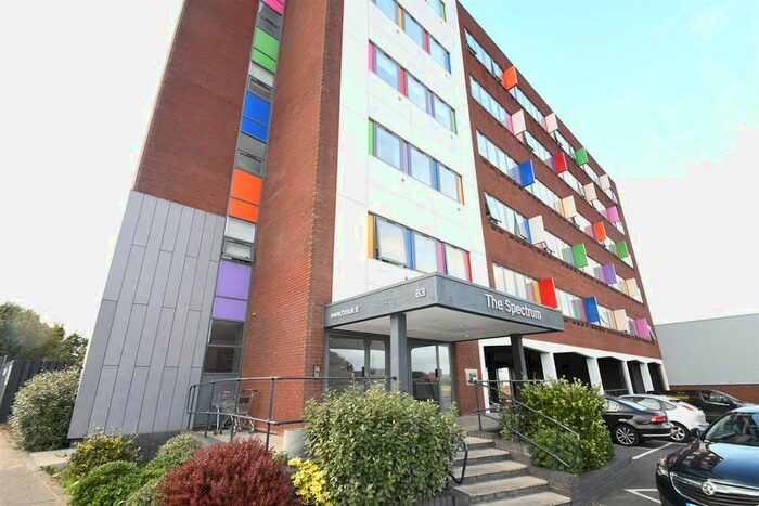 1 Bedroom Flat To Rent In Dunlop Road, Ipswich, IP2