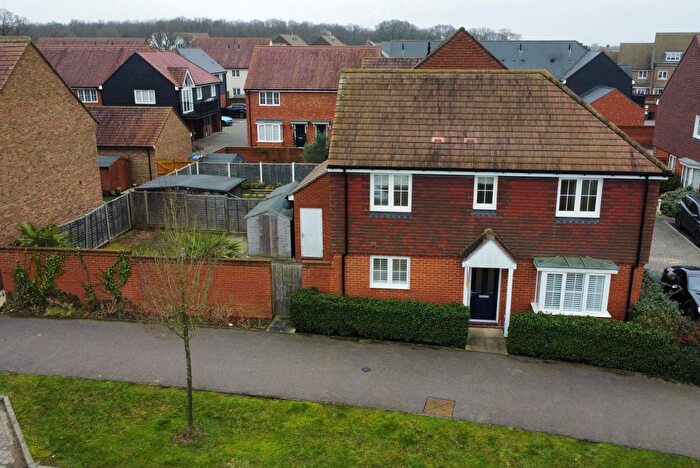 3 Bedroom Detached House To Rent In Brambling Avenue, Ashford, TN25