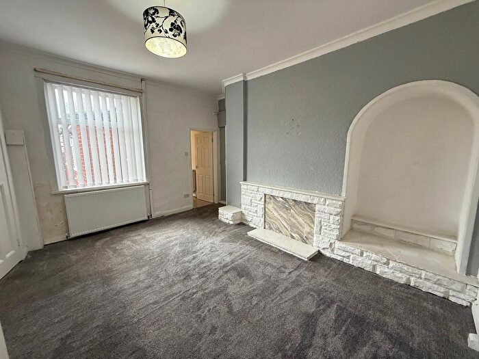 3 Bedroom End Of Terrace House To Rent In Londonderry Street, Sunderland, SR3