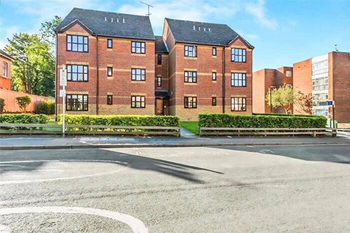 1 Bedroom Flat To Rent In Cedar Road, Sutton, Surrey, SM2